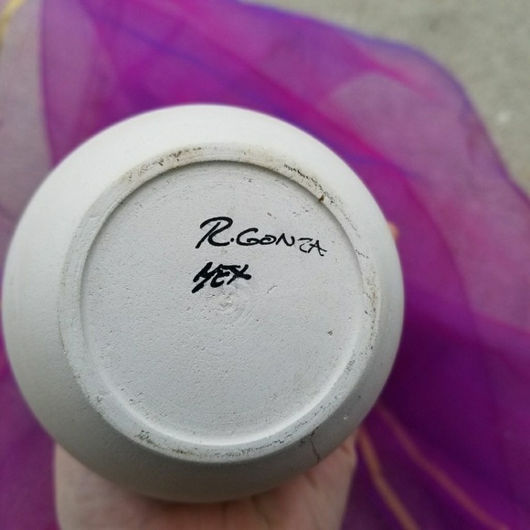 Relisted -Mexican Pottery Vase R. Gonza Pastel - Picture 8 of 8